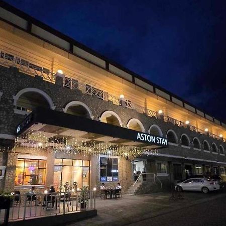 Aston Stay And Villas Mabalacat Extérieur photo